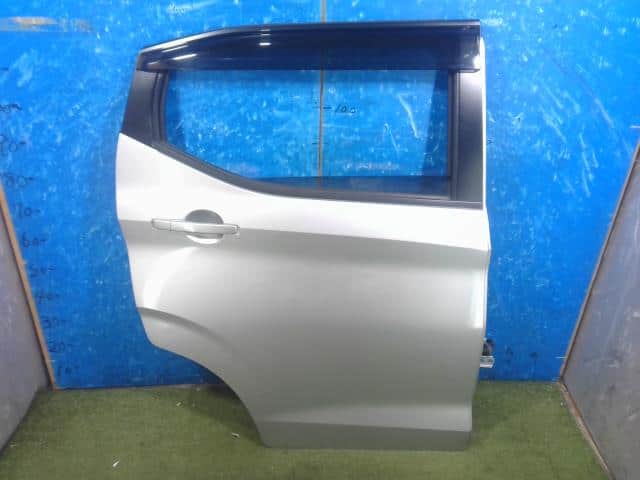 Rear Right Door Assembly MITSUBISHI eK Wagon 2019 5BA-B33W — photo 1