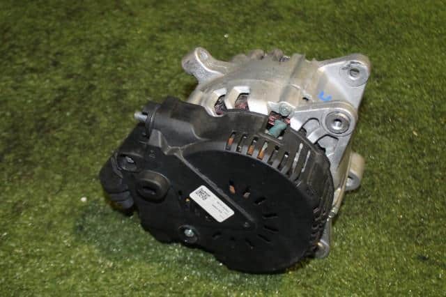 Alternator NISSAN Serena 2014 DAA-HC26 — photo 3