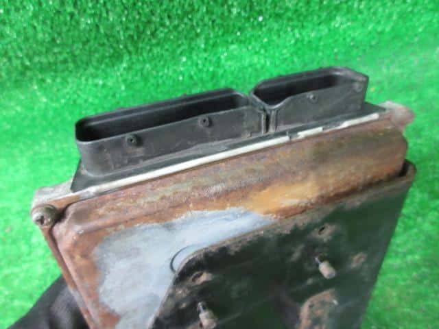 Engine Control Unit ISUZU 2006 PB-NKR81AN 8980336151 — photo 4