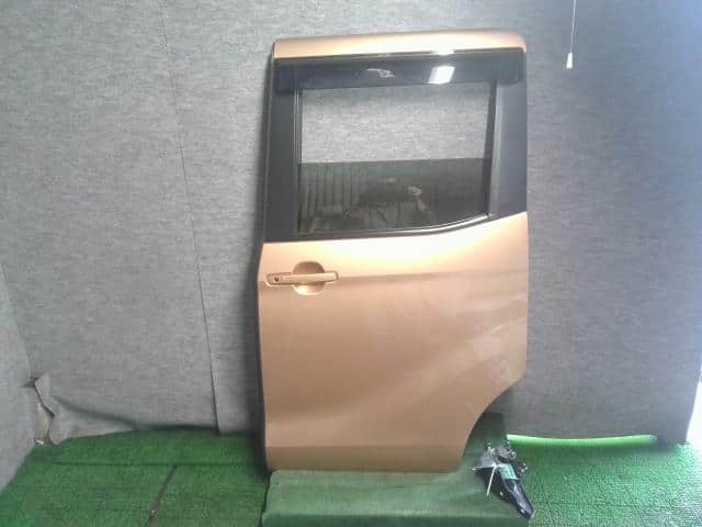 Rear Left Door Assembly MITSUBISHI Ek space 2014 DBA-B11A — photo 1