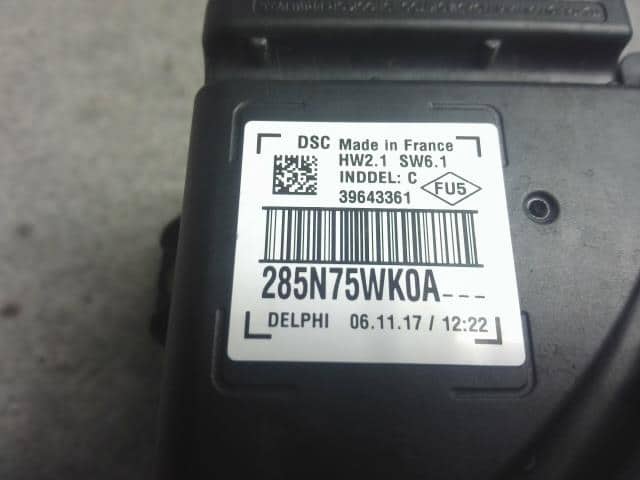 Electrical Component NISSAN Note 2017 DAA-HE12 — photo 3