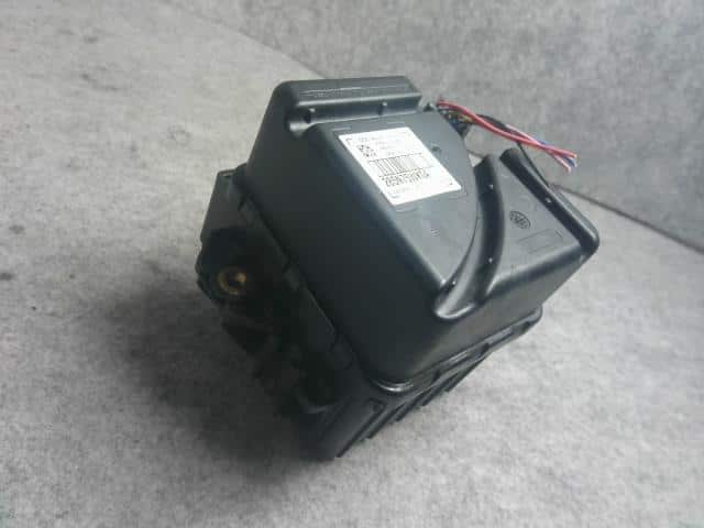 Electrical Component NISSAN Note 2017 DAA-HE12 — photo 2