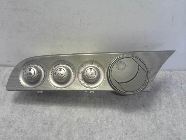 A/C Control Panel HONDA Integra 2004 ABA-DC5 — photo 1
