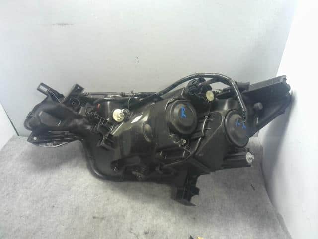 Right Headlight NISSAN Note 2017 DAA-HE12 — photo 2