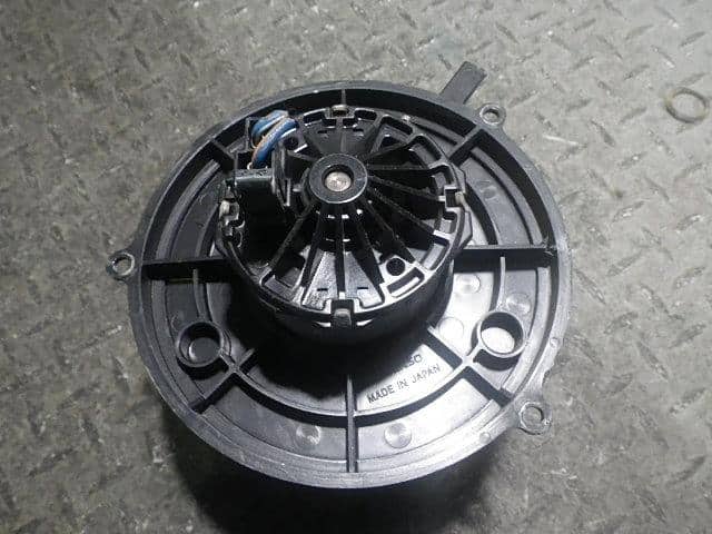 Blower Motor DAIHATSU Mira 2002 TA-L700S — photo 1