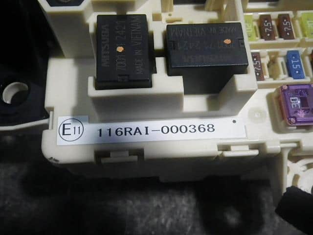 Fuse Box HONDA N BOX 2012 DBA-JF1 — photo 4