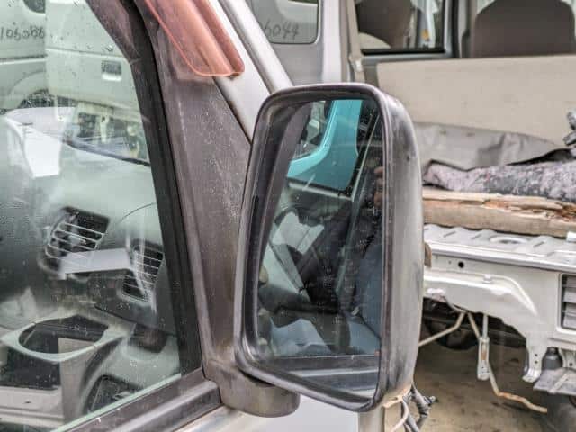 Right Side Mirror DAIHATSU Hijet 2005 LE-S330V — photo 2
