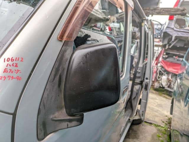 Left Side Mirror DAIHATSU Hijet 2005 LE-S330V — photo 1