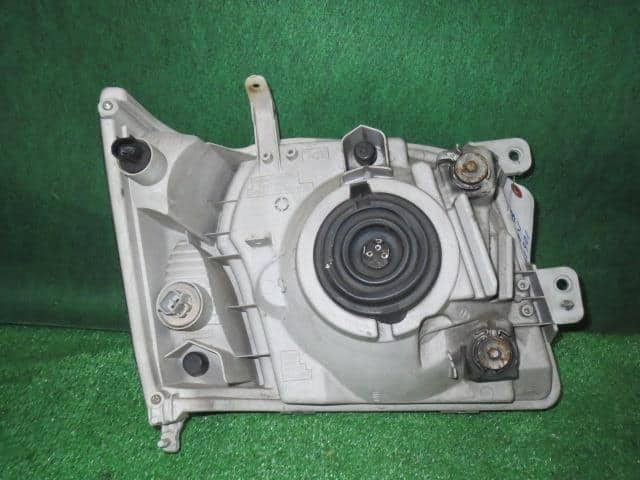 Left Headlight DAIHATSU Hijet 2005 LE-S330V — photo 5