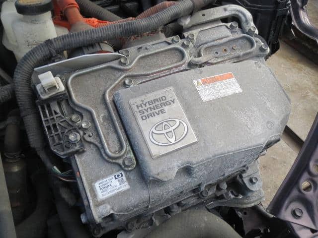 Inverter TOYOTA Aqua 2014 DAA-NHP10 — photo 4