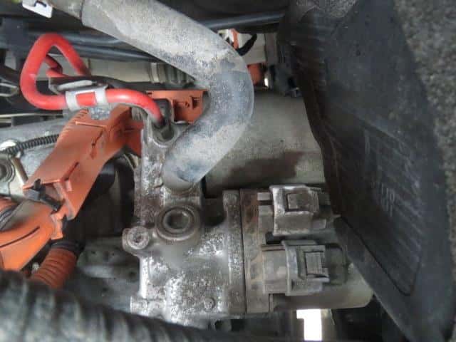 Brake Master Cylinder TOYOTA Aqua 2014 DAA-NHP10 — photo 6