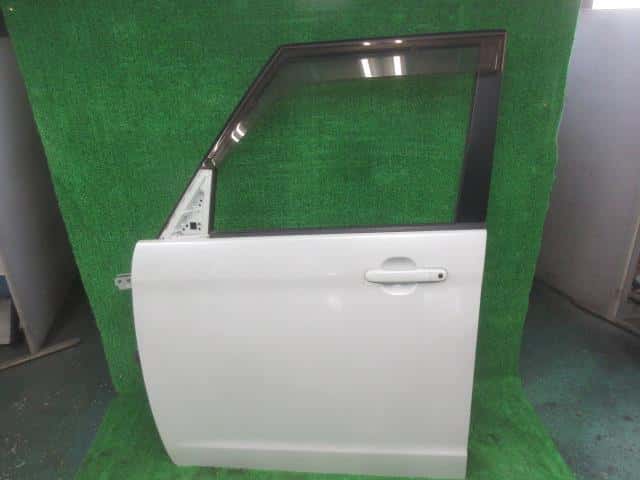Front Left Door Assembly NISSAN Roox 2012 DBA-ML21 — photo 1