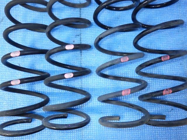 Coil Spring Set DAIHATSU Tanto 2014 DBA-LA600S — photo 2