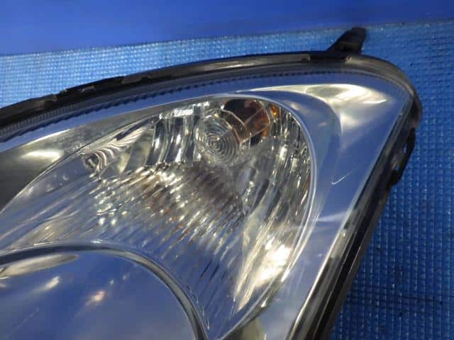 Left Headlight SUZUKI Swift 2009 DBA-ZC71S — photo 2