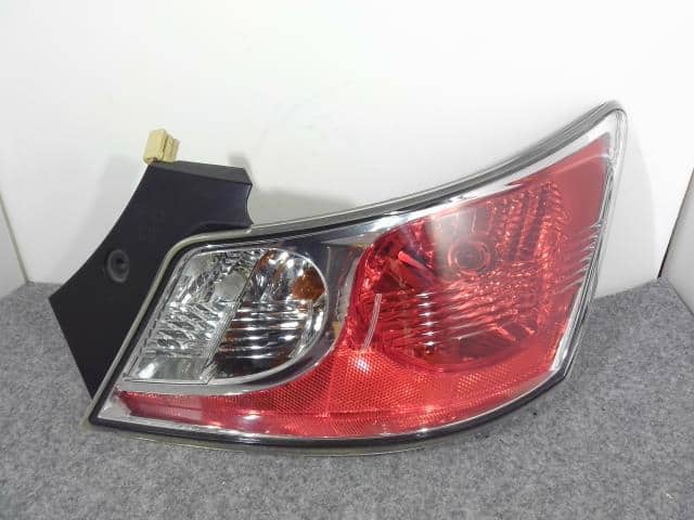 Right Tail Light TOYOTA bB 2007 DBA-QNC21 — photo 1