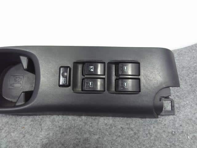 Power Window Switch TOYOTA bB 2007 DBA-QNC21 — photo 7