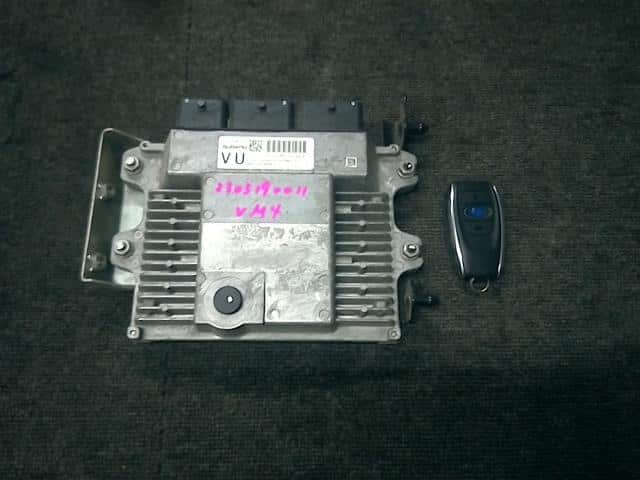 Engine Control Unit SUBARU Levorg 2016 DBA-VM4 22765AK331 — photo 1