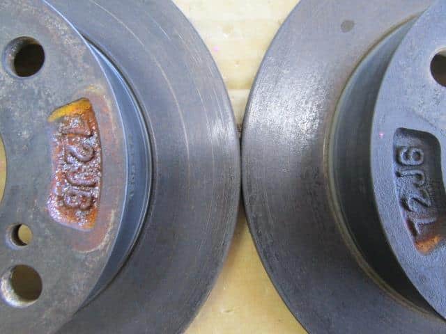 Front Disk Rotor SUZUKI Wagon R 2012 DBA-MH34S — photo 4