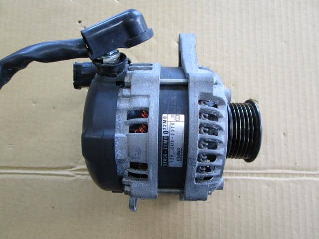 Alternator SUZUKI Wagon R 2012 DBA-MH34S — photo 1