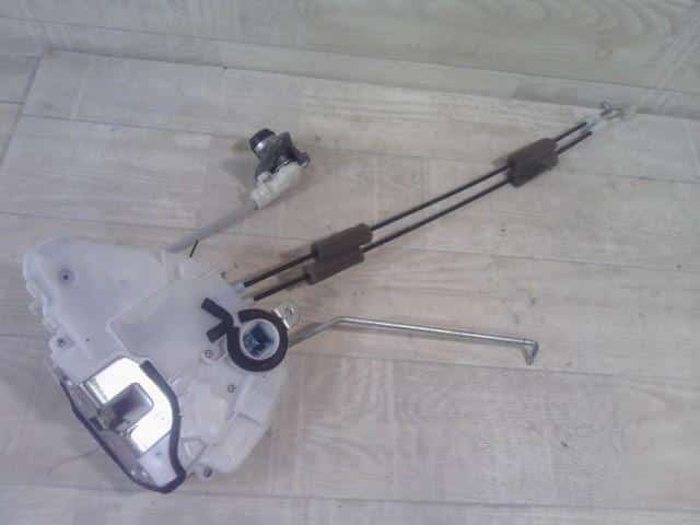 Door Lock Solenoid HONDA Zest 2008 CBA-JE2 — photo 2
