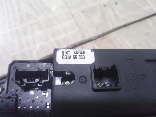 Power Window Switch MAZDA Atenza 2005 DBA-GY3W G31A66350 — photo 3