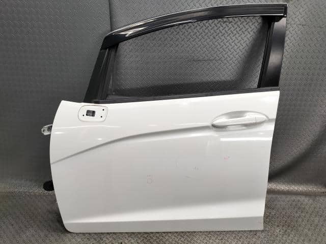 Front Left Door Assembly HONDA Fit 2014 DBA-GK3 — photo 1