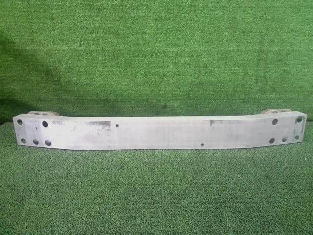 Rear Bumper Reinforcement NISSAN Fairlady Z 2003 UA-Z33 — photo 1