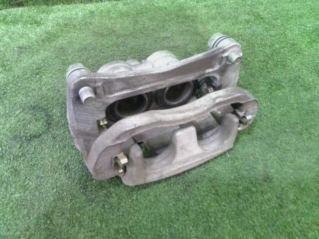 Front Left Caliper SUBARU Impreza 2017 DBA-GT7 — photo 3