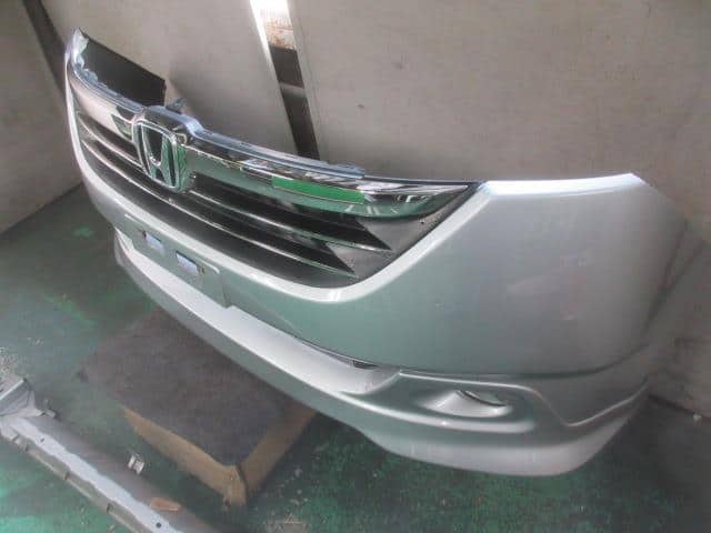 Front Bumper HONDA Step Wagon 2005 DBA-RG1 — photo 4