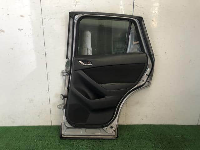 Rear Right Door Assembly MAZDA CX-5 2012 LDA-KE2AW KDY37202XE — photo 4