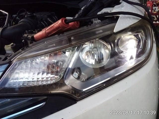 Left Headlight HONDA Fit 2014 DAA-GP5 — photo 5
