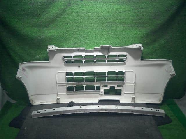 Front Bumper MAZDA Scrum 2012 EBD-DG64V — photo 8
