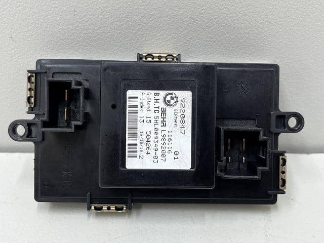 Heater Resistor BMW 5 Series 2010 DBA-MU35 9220847 — photo 2