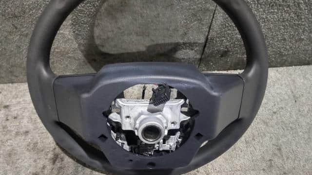 Steering Wheel DAIHATSU Tanto 2023 5BA-LA660S — photo 3