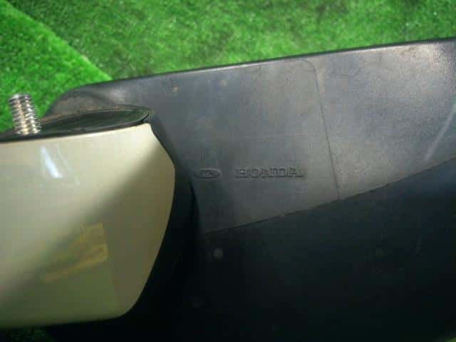 Right Side Mirror HONDA Step Wagon 2010 DBA-RK1 — photo 4