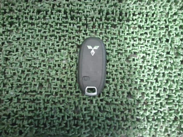 Keyless Entry Remote Control Key MITSUBISHI Delica D2 2016 DAA-MB36S — photo 2