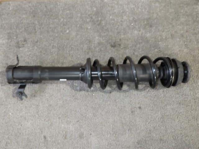 Front Left Strut HONDA Life 2010 DBA-JC1 — photo 2
