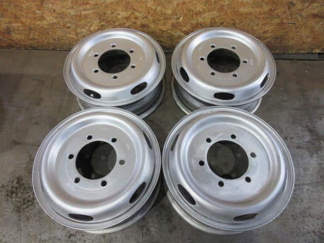 Wheel Mitsubishi Fuso 2003 KK-FE70CB MK385420 — photo 1