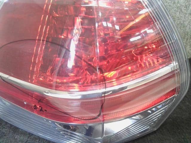 Left Tail Light NISSAN X-Trail 2016 DAA-HNT32 — photo 3
