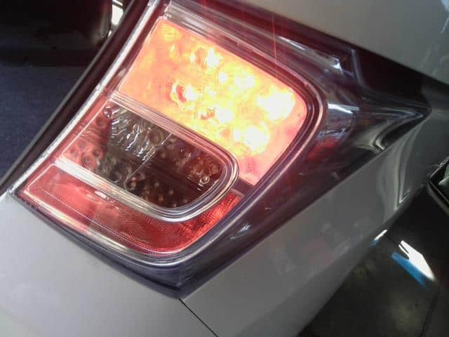 Right Tail Light HONDA Freed 2012 DAA-GP3 — photo 2
