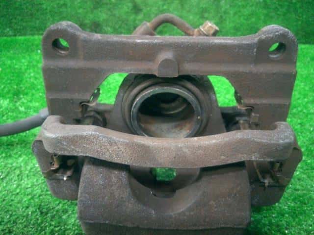 Front Right Caliper MAZDA Roadstar 2006 CBA-NCEC NFZ73398Z — photo 3