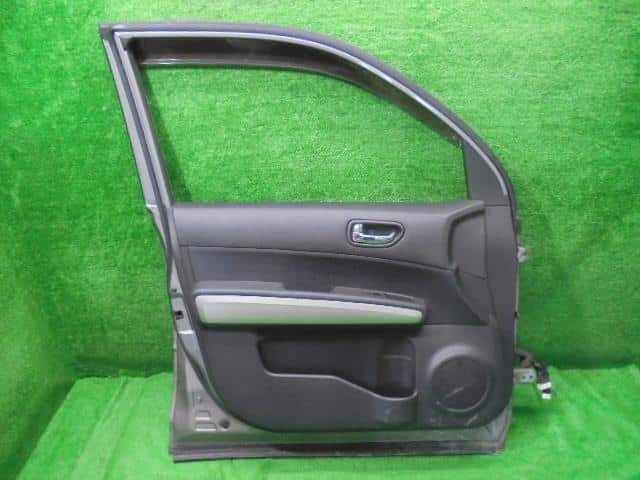 Front Left Door Assembly NISSAN X-Trail 2010 LDA-DNT31 — photo 5
