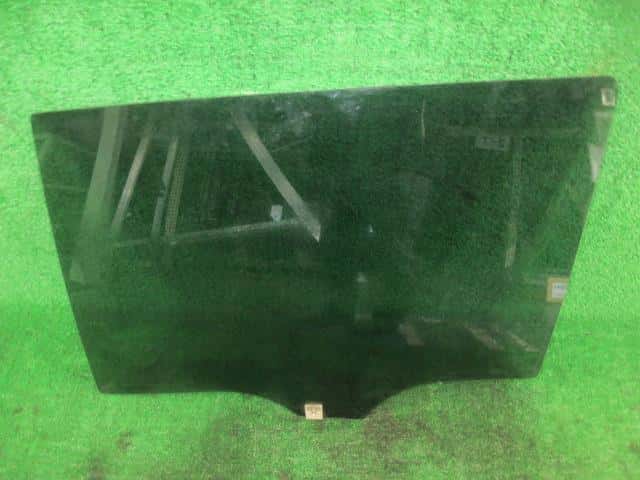 Rear Left Door Windshield MAZDA MPV 2008 DBA-LY3P L20673510 — photo 1