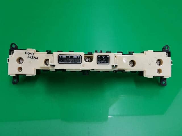 A/C & Heater Control panel HONDA Accord 2009 — photo 3