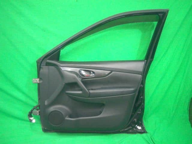 Front Right Door Assembly NISSAN X-Trail 2014 DBA-T32 — photo 2