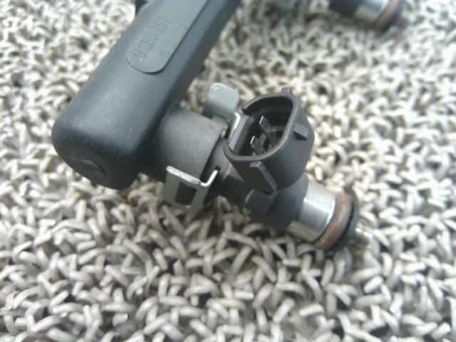 Injector VOLKSWAGEN Up! 2014 DBA-AACHY 04C906031D — photo 4