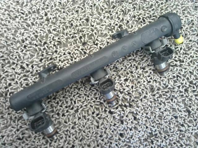 Injector VOLKSWAGEN Up! 2014 DBA-AACHY 04C906031D — photo 2