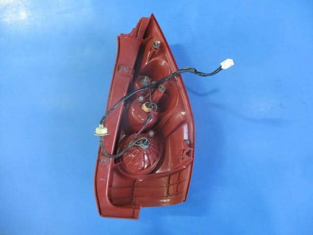 Left Tail Light MAZDA Premacy 2006 DBA-CREW C23551160E — photo 2