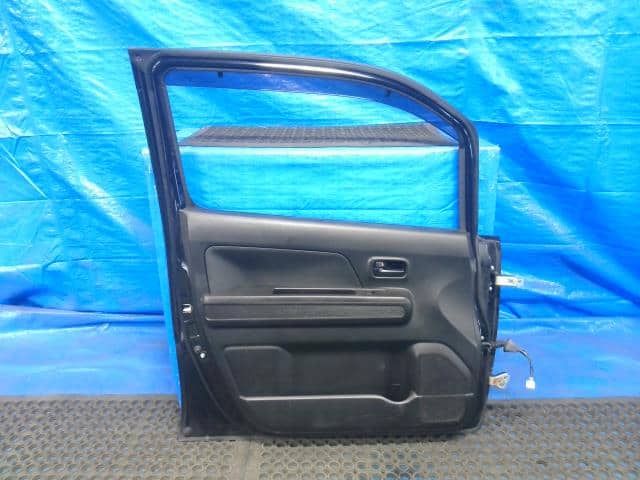 Front Left Door Assembly MAZDA Flair 2017 DAA-MJ55S 1A4159020A — photo 3