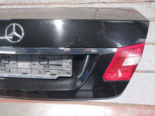 Trunk Panel MERCEDES-BENZ 2011 — photo 5